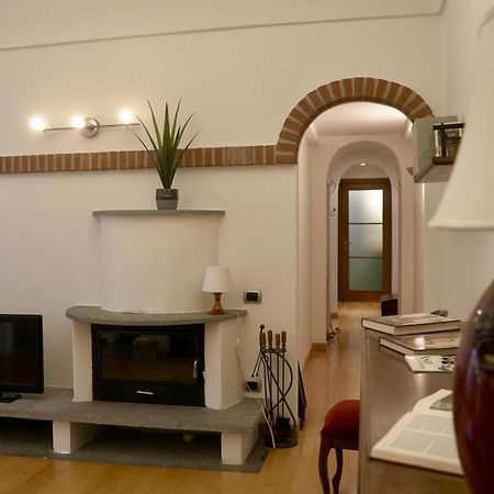 La Casa Di Anita Lejlighed Asti Eksteriør billede